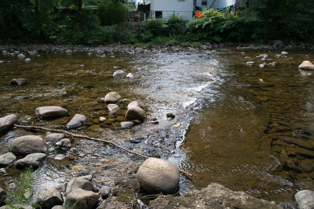 11 Maple St, Chester, MA Photo #28
