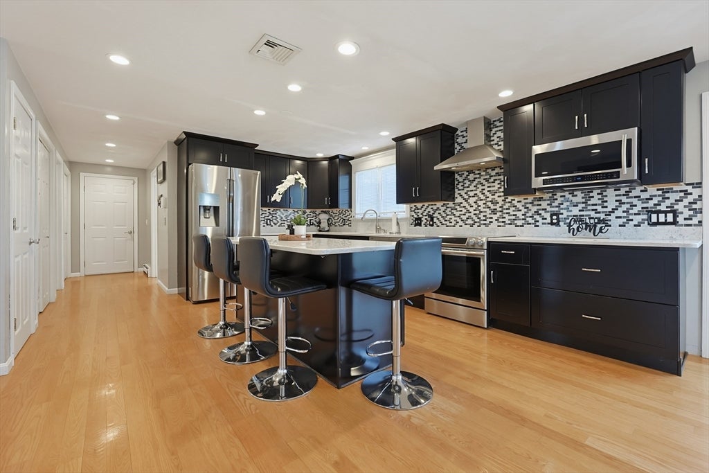 10 Bryan Dr, Taunton, MA, 10 Bryan Dr, Taunton, MA Photo #4