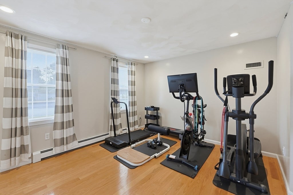 10 Bryan Dr, Taunton, MA, 10 Bryan Dr, Taunton, MA Photo #10