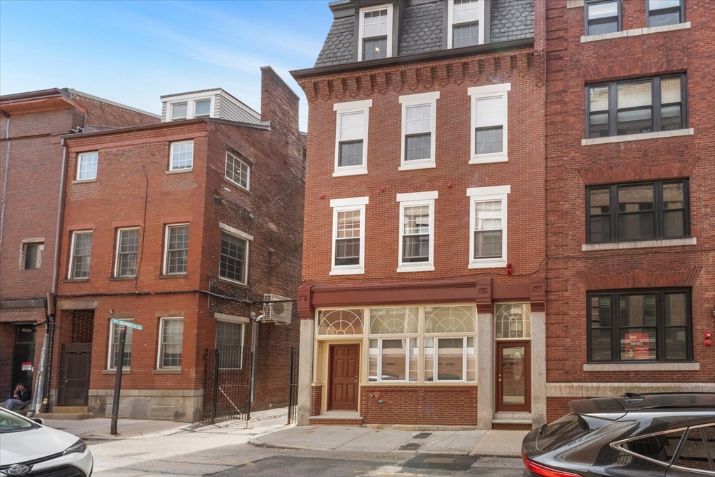12 North Bennet Street