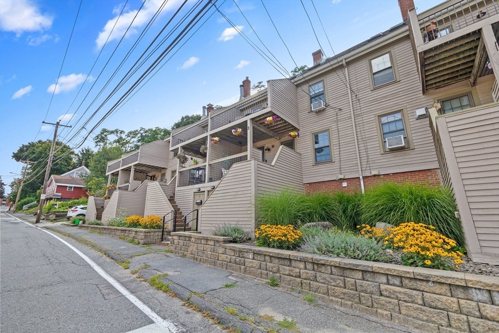 31 Merrimac St #31, Amesbury, MA, 31 Merrimac St #31, Amesbury, MA Photo #31