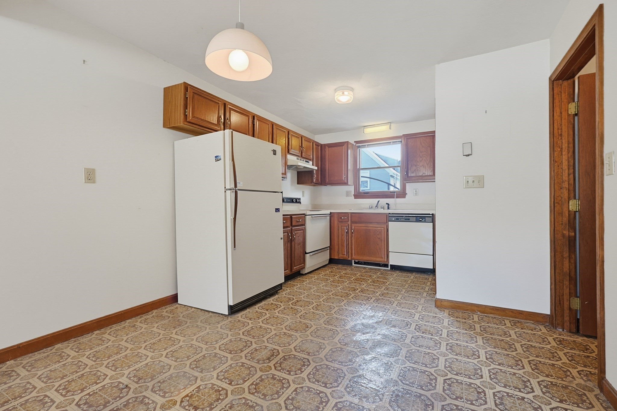 10 Cutler Street #10, Somerville, MA, 10 Cutler Street #10, Somerville, MA Photo #5