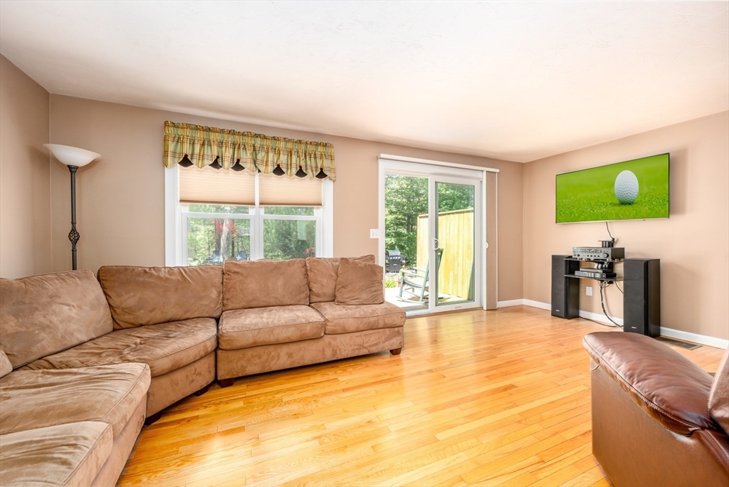 46 Southpoint Dr 46