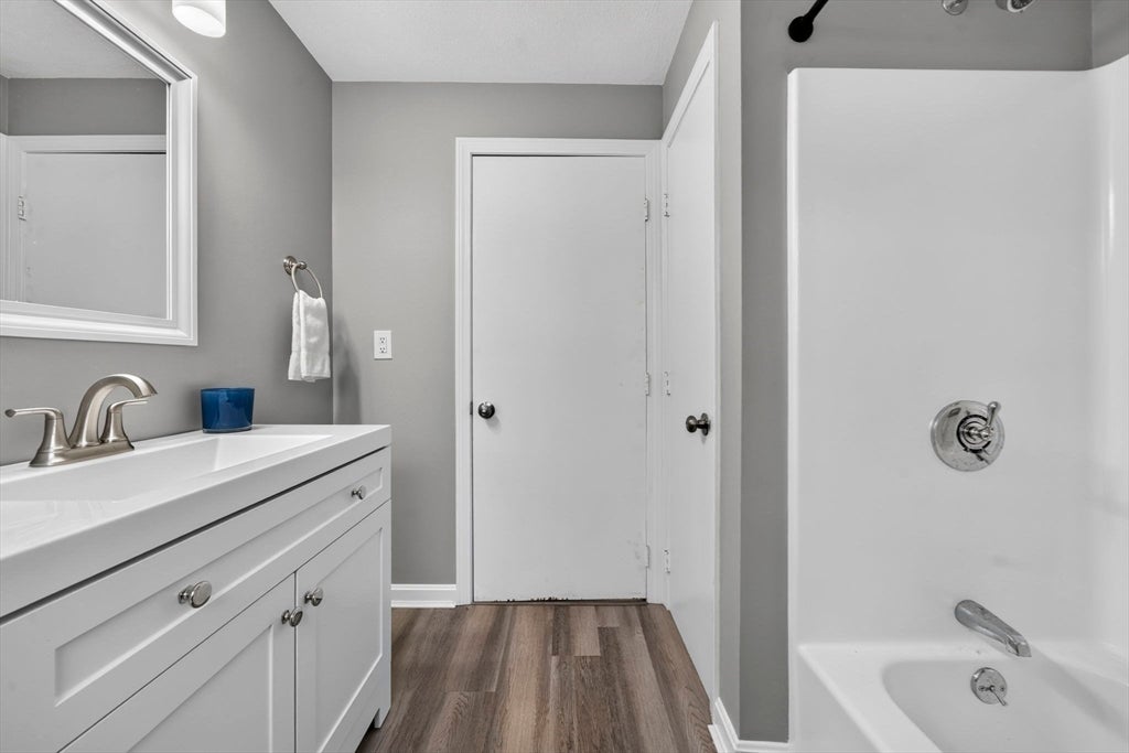 3 Nealley St, Billerica, MA, 3 Nealley St, Billerica, MA Photo #27