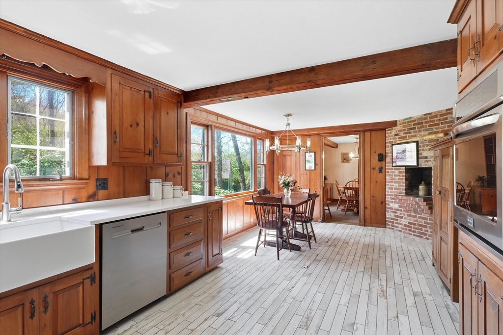 10 Lenway Rd, Newbury, MA Photo #2