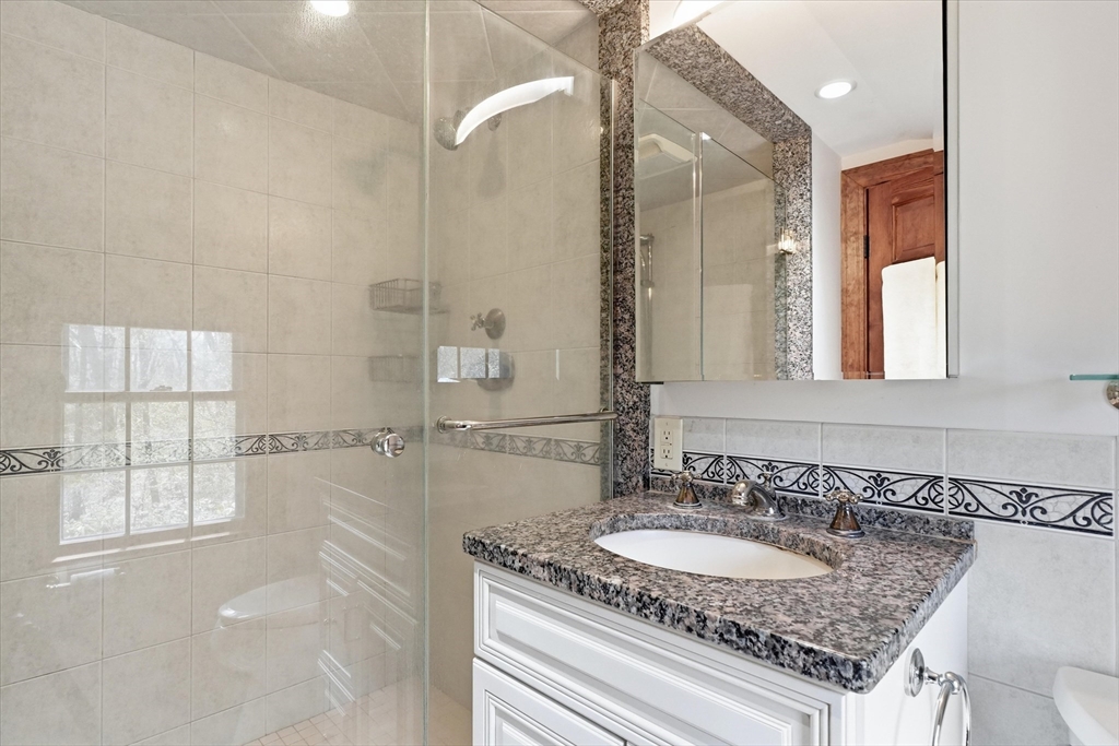 10 Lenway Rd, Newbury, MA Photo #34