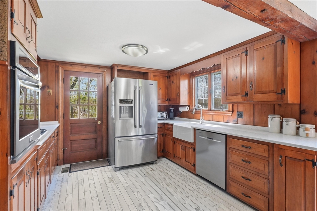 10 Lenway Rd, Newbury, MA Photo #4