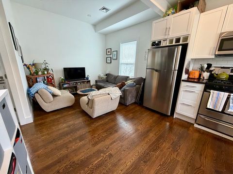 Photo of 376 Windsor St #2, Cambridge, MA 02141 (MLS # 73507656)