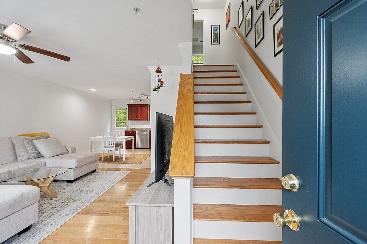 11 Merrimac Way #B, Tyngsborough, MA, 11 Merrimac Way #B, Tyngsborough, MA Photo #3