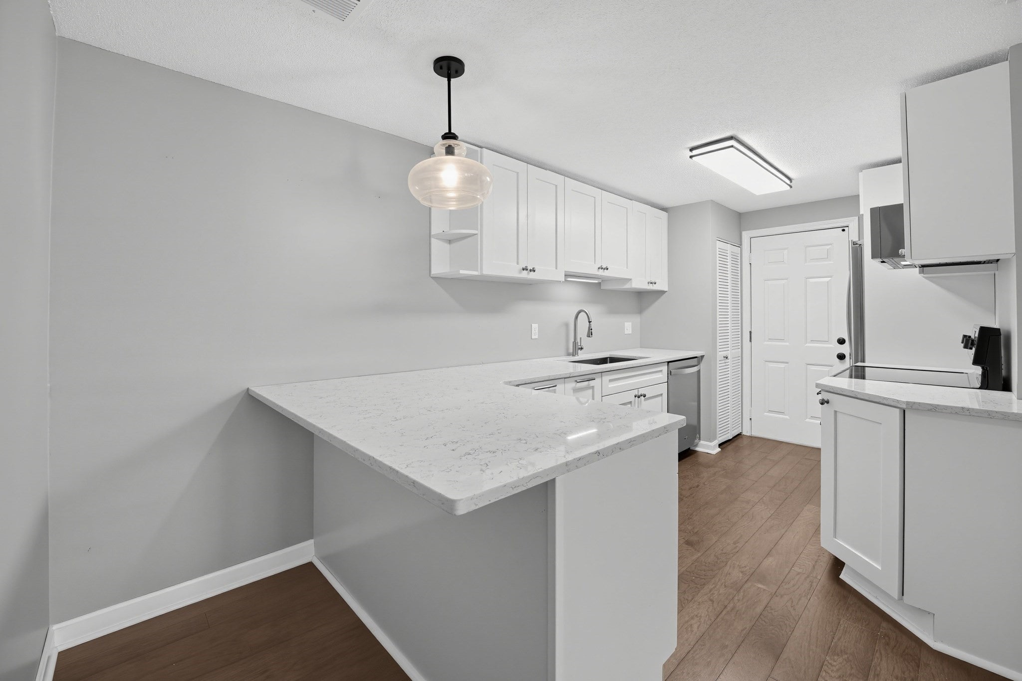 14 Walden Drive 8