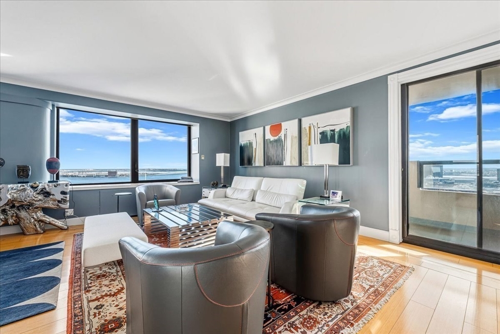 65 East India Row 26F