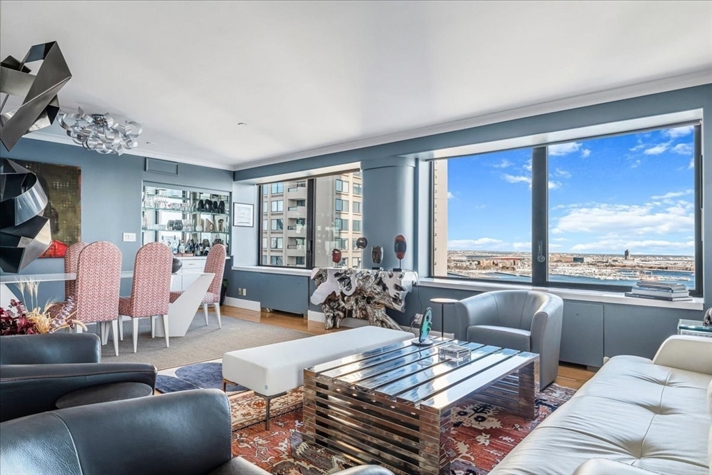 65 East India Row 26F