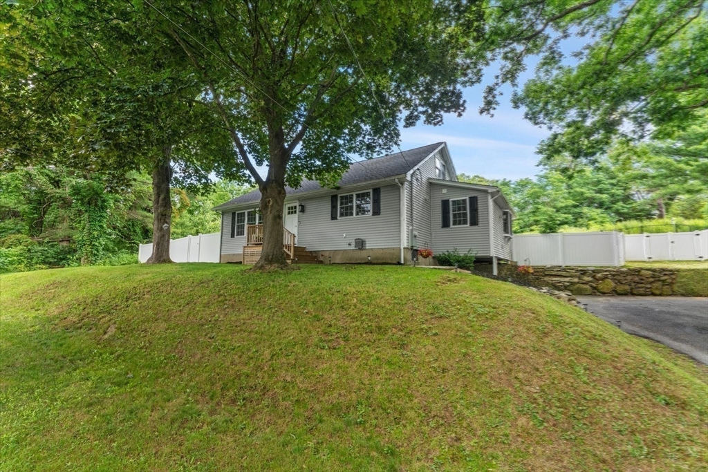 11 Mendon Road, Northbridge, MA, 11 Mendon Road, Northbridge, MA Photo #41