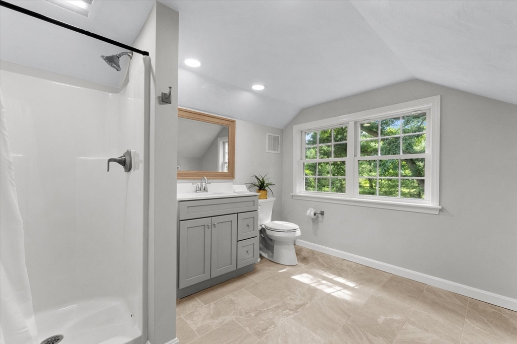 11 Mendon Road, Northbridge, MA, 11 Mendon Road, Northbridge, MA Photo #29