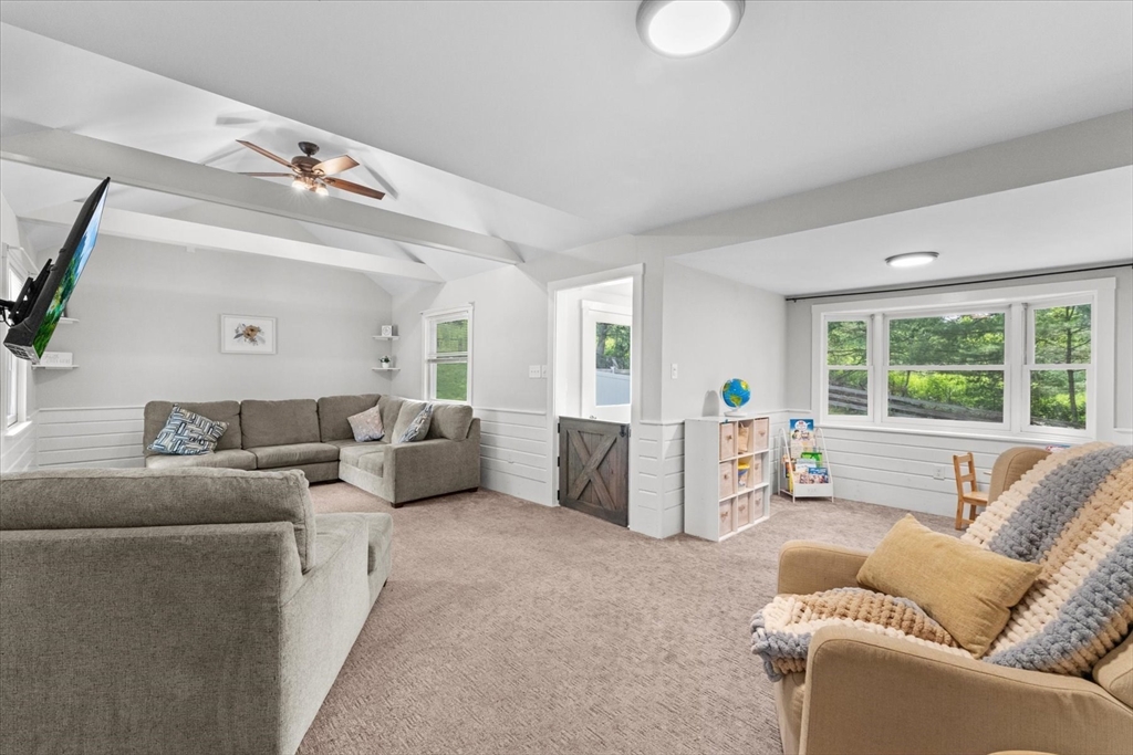 11 Mendon Road, Northbridge, MA, 11 Mendon Road, Northbridge, MA Photo #11