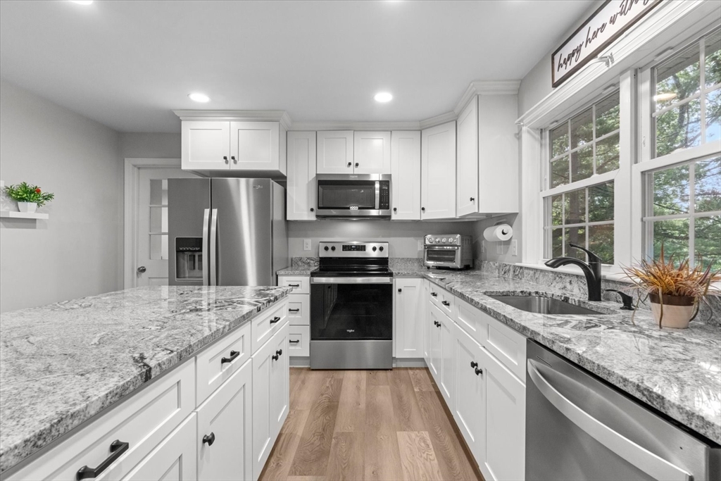 11 Mendon Road, Northbridge, MA, 11 Mendon Road, Northbridge, MA Photo #3