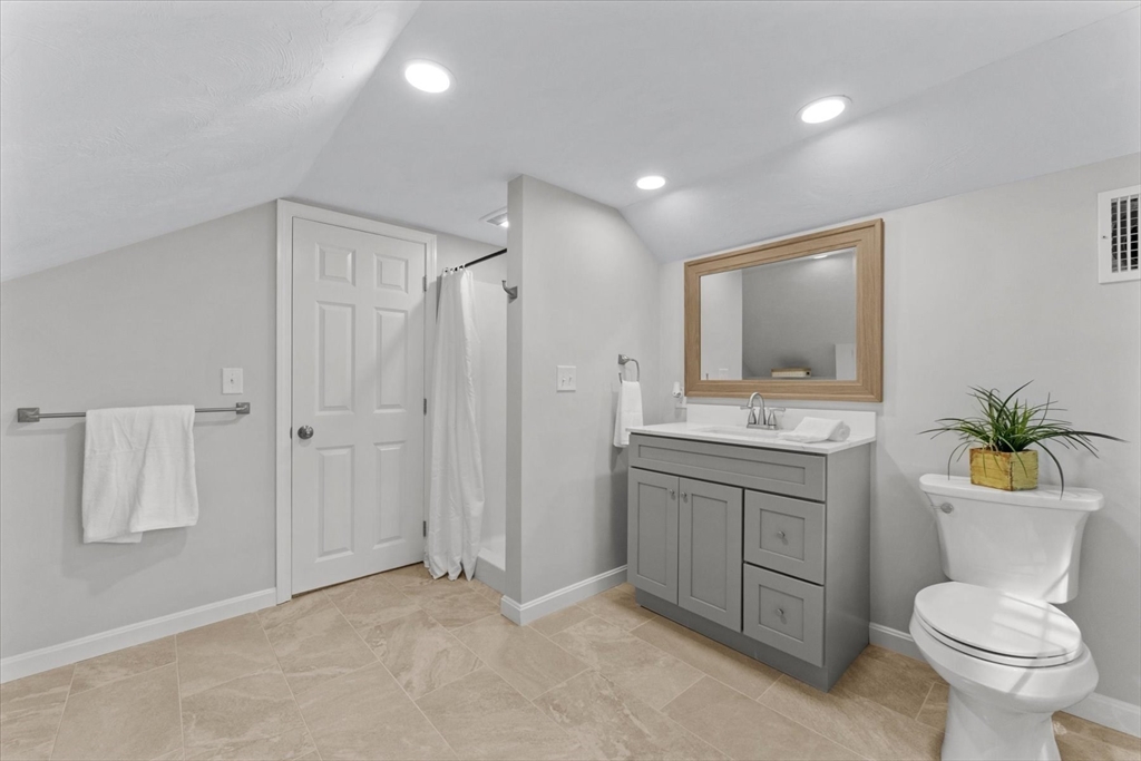 11 Mendon Road, Northbridge, MA, 11 Mendon Road, Northbridge, MA Photo #28