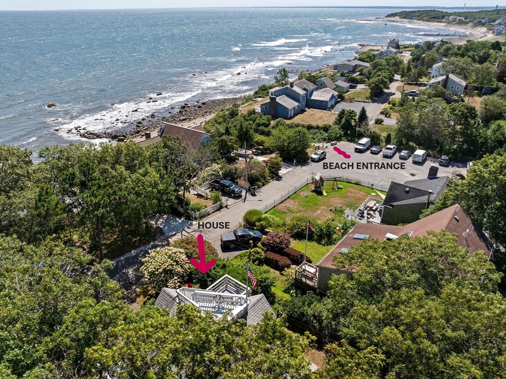 135 Shore Dr