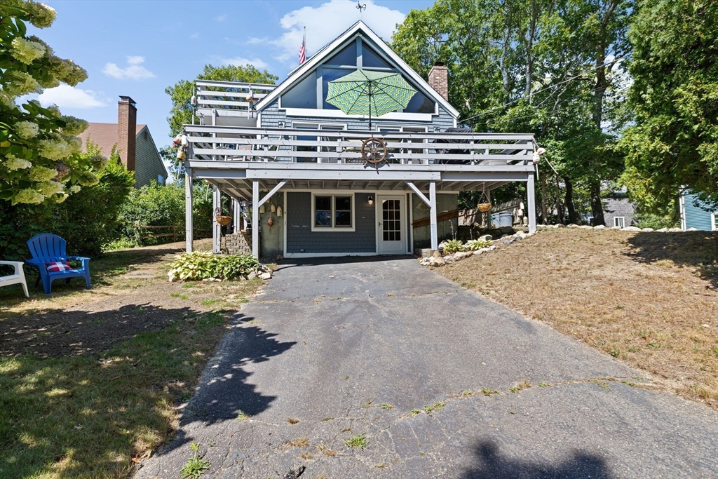 135 Shore Dr