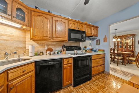 Photo of 159 Main ST #23C, Stoneham, MA 02180 (MLS # 73519908)