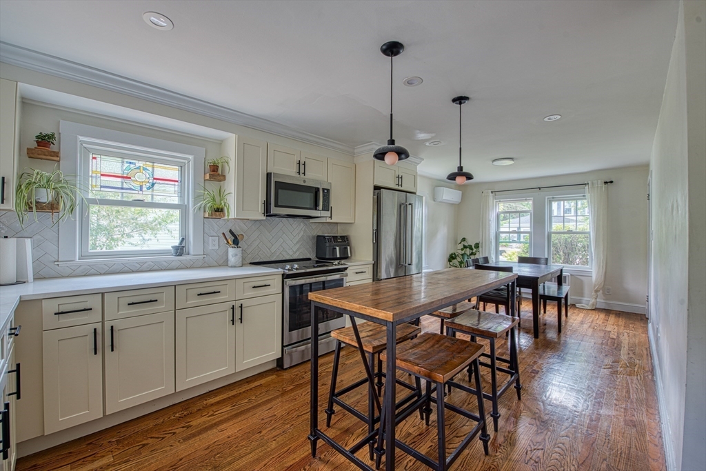22 Maple Avenue