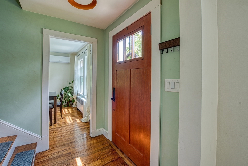 22 Maple Avenue