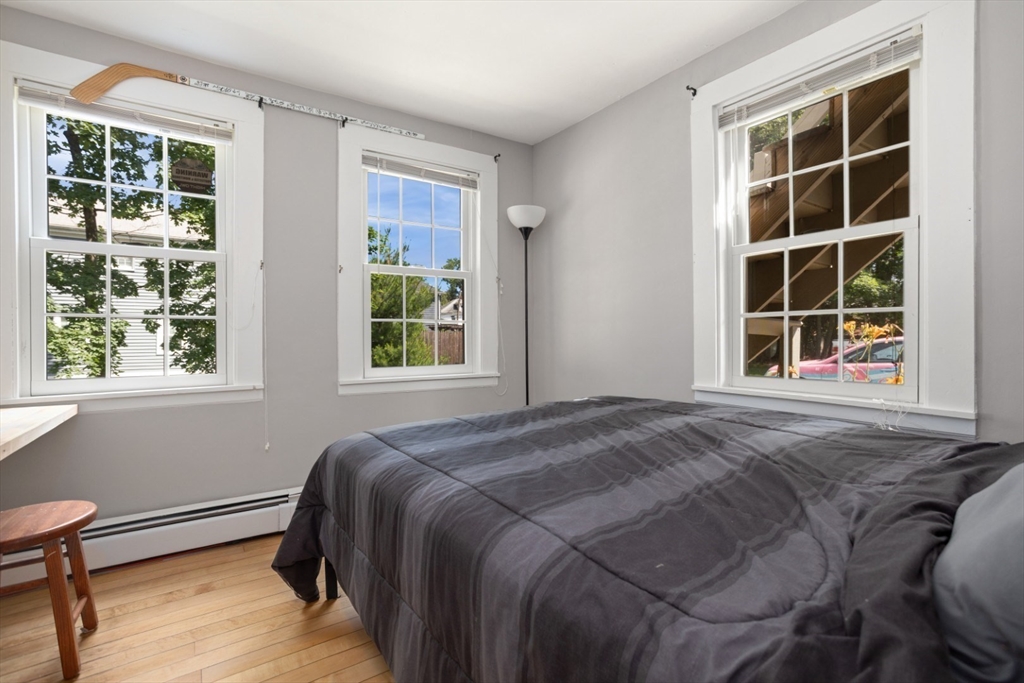 Danvers, Massachusetts 01923, United States, 2 Bedrooms Bedrooms, ,1 BathroomBathrooms,Residential,Active,168640