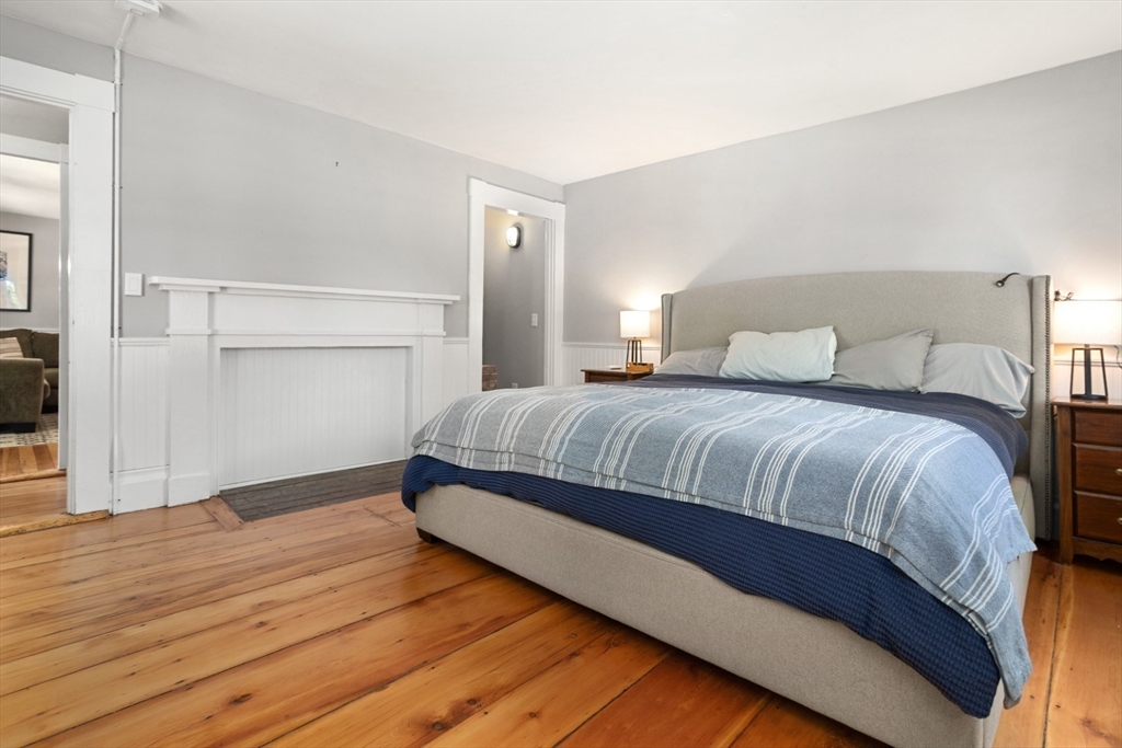 Danvers, Massachusetts 01923, United States, 2 Bedrooms Bedrooms, ,1 BathroomBathrooms,Residential,Active,168640