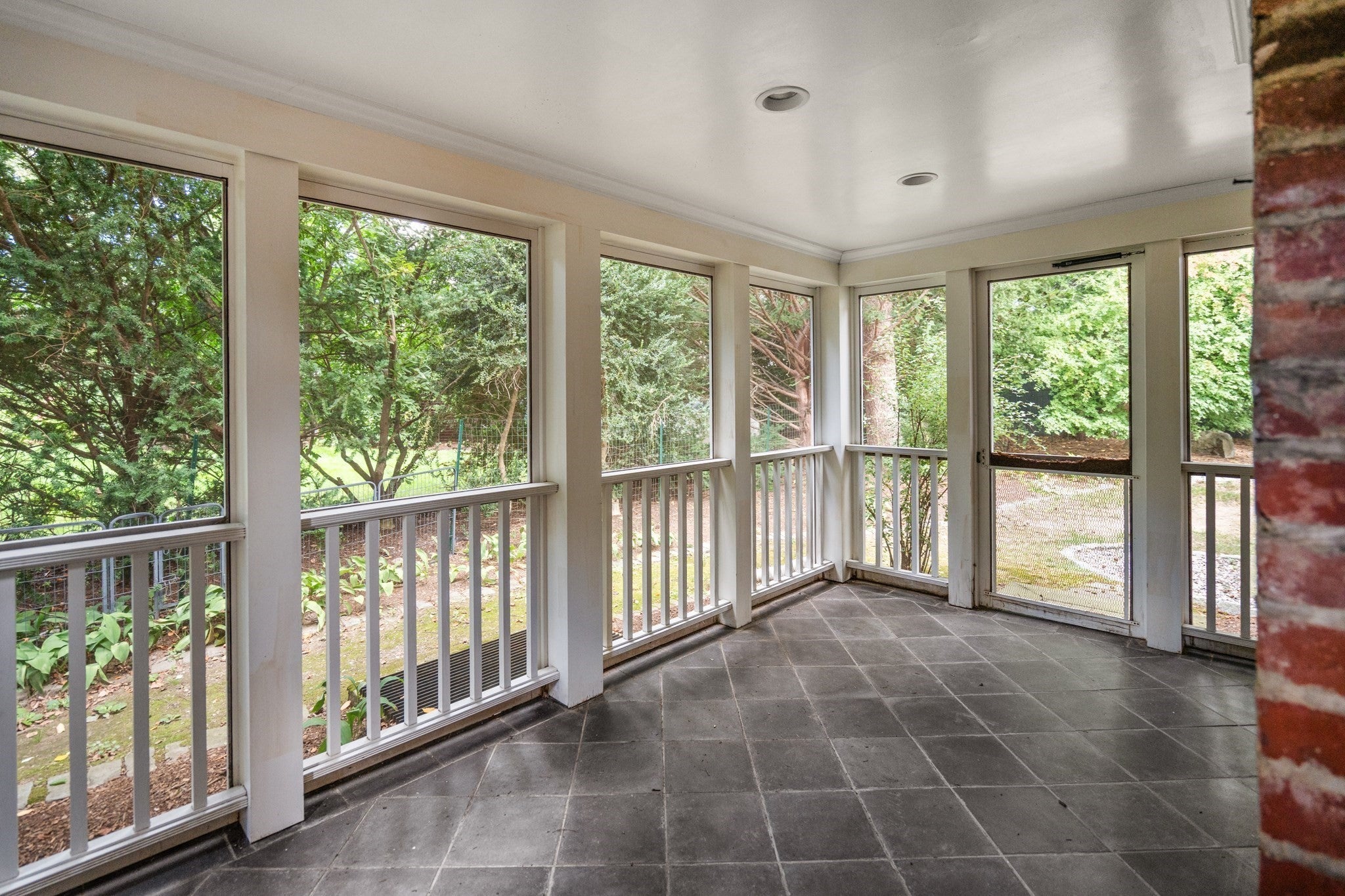 12 Kilburn Rd, Belmont, MA Photo #20