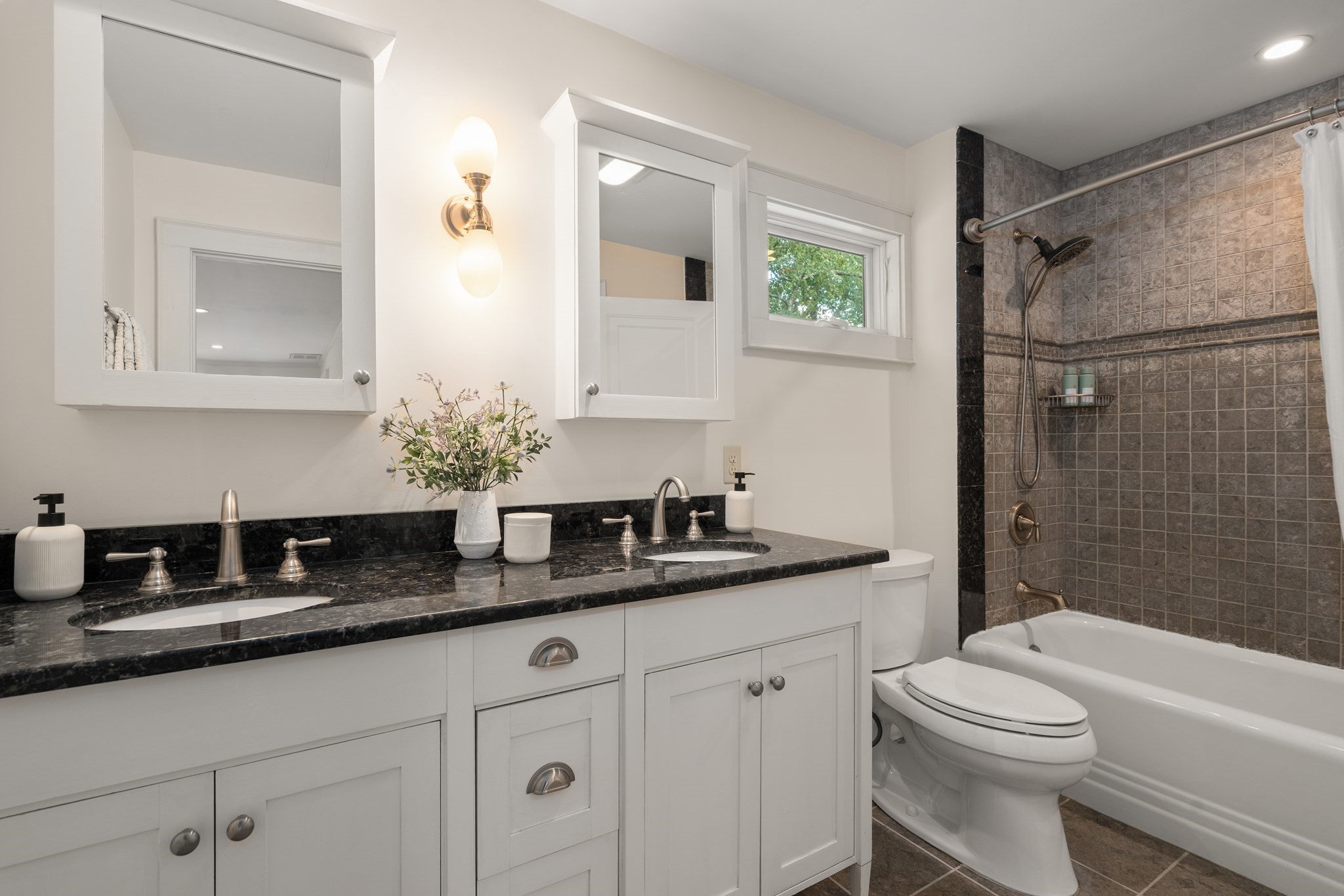 12 Kilburn Rd, Belmont, MA Photo #25