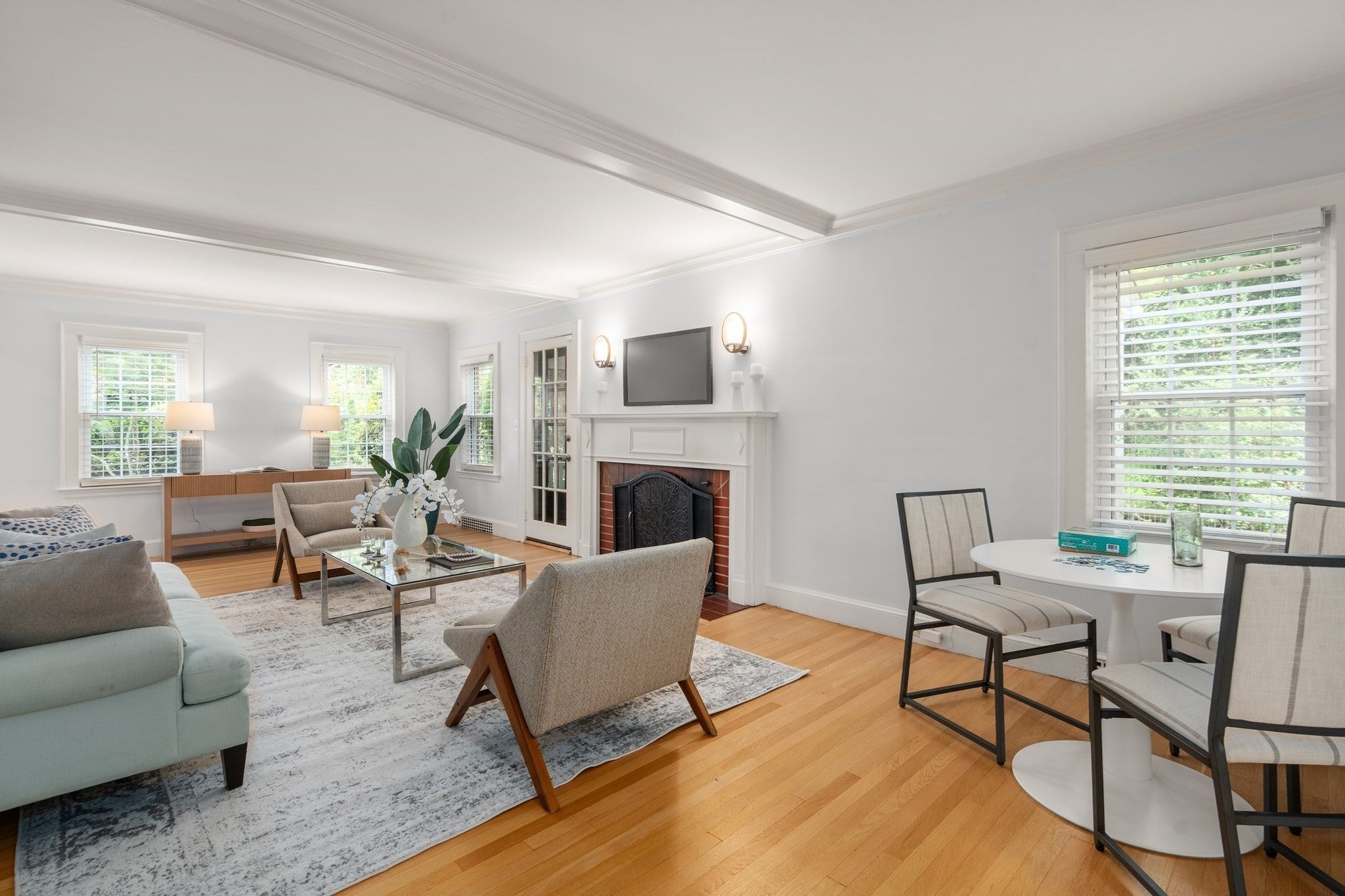 12 Kilburn Rd
