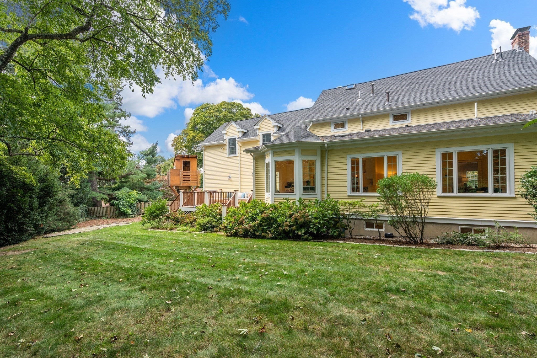 12 Kilburn Rd, Belmont, MA Photo #39