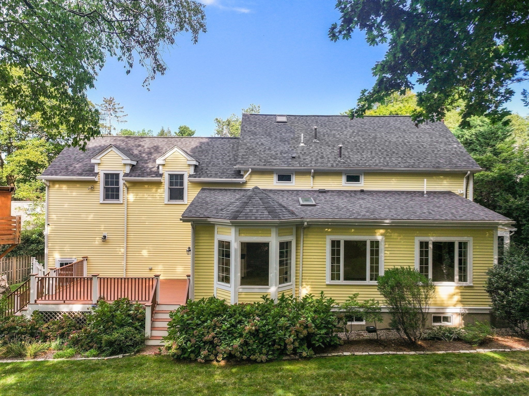 12 Kilburn Rd, Belmont, MA Photo #37