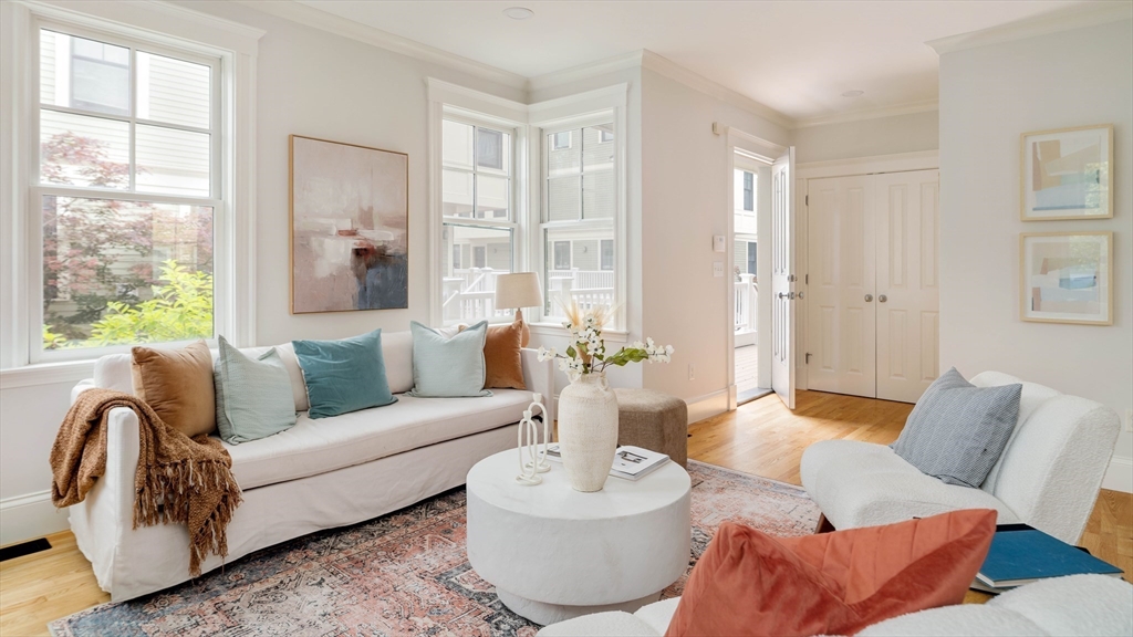 15 Valentine Street 8