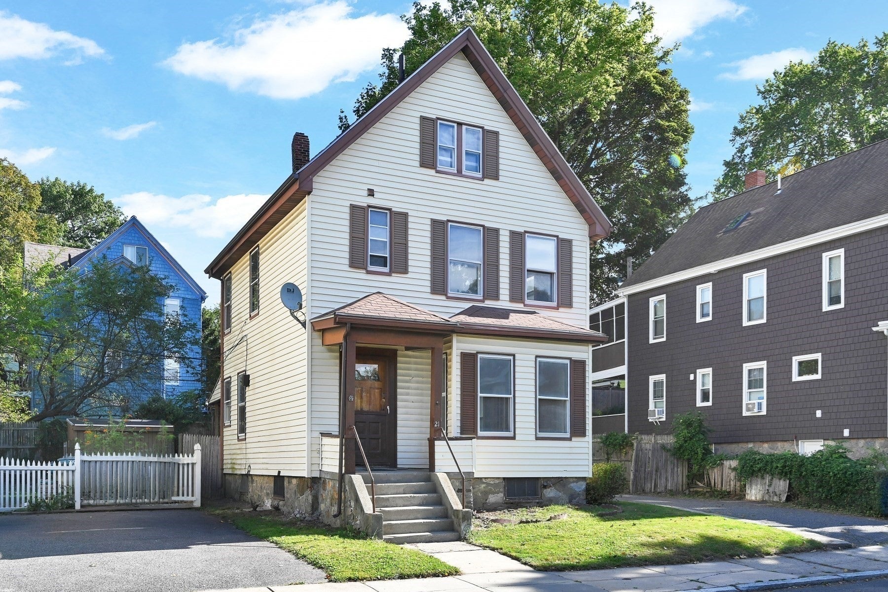 21 Ardale St, Boston, MA, 21 Ardale St, Boston, MA Photo #2