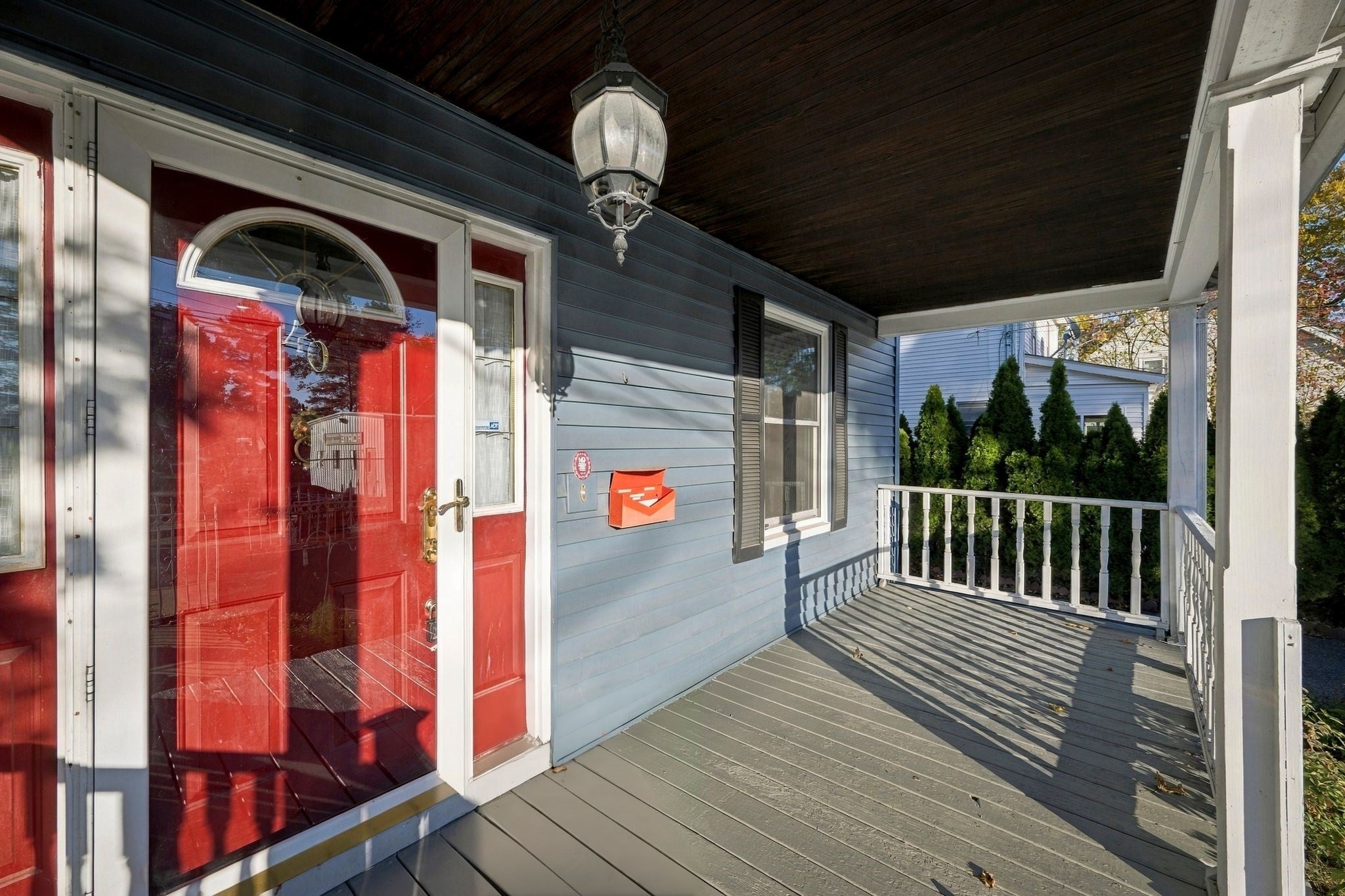 40 Beaver St