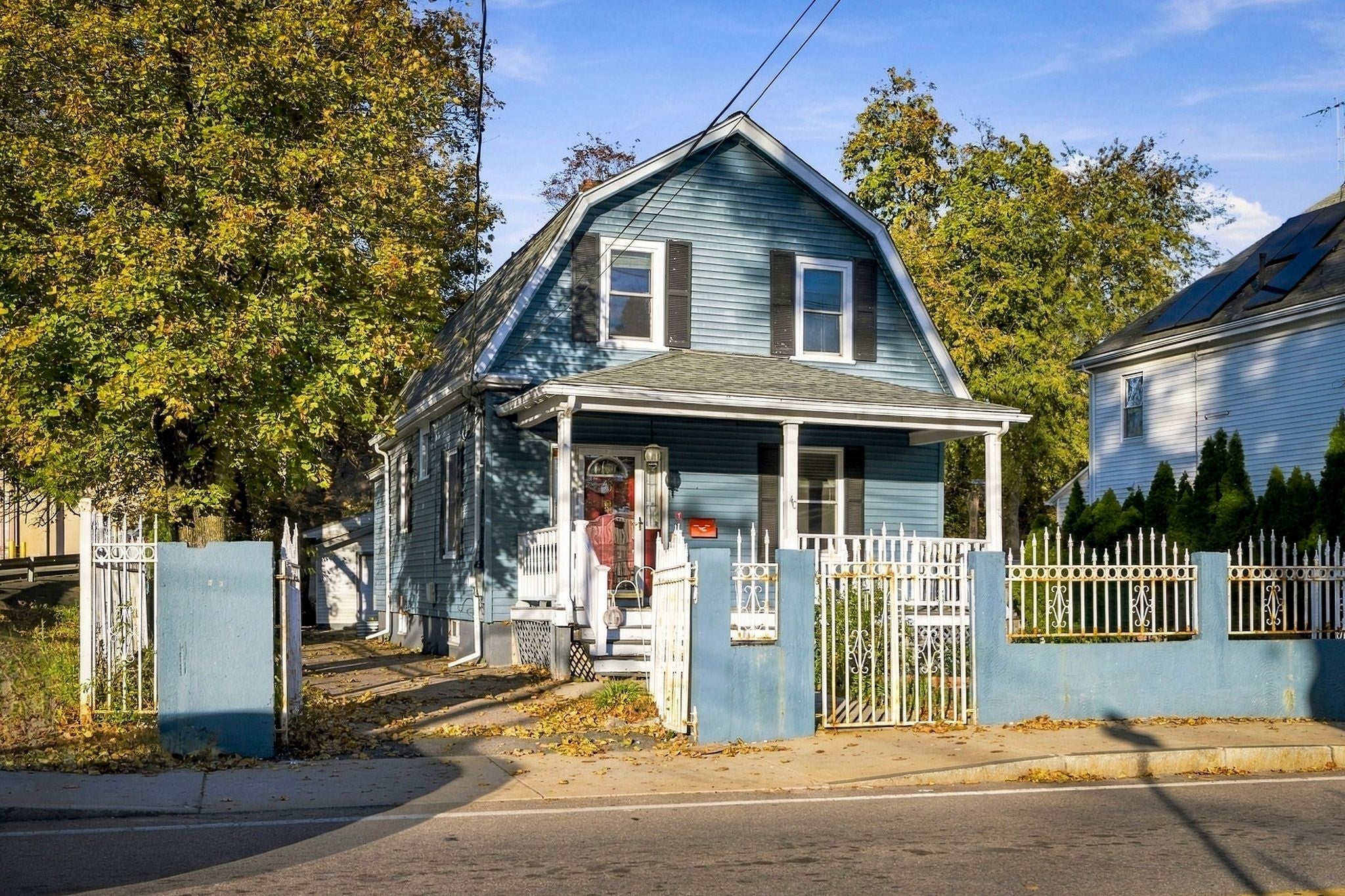 40 Beaver St