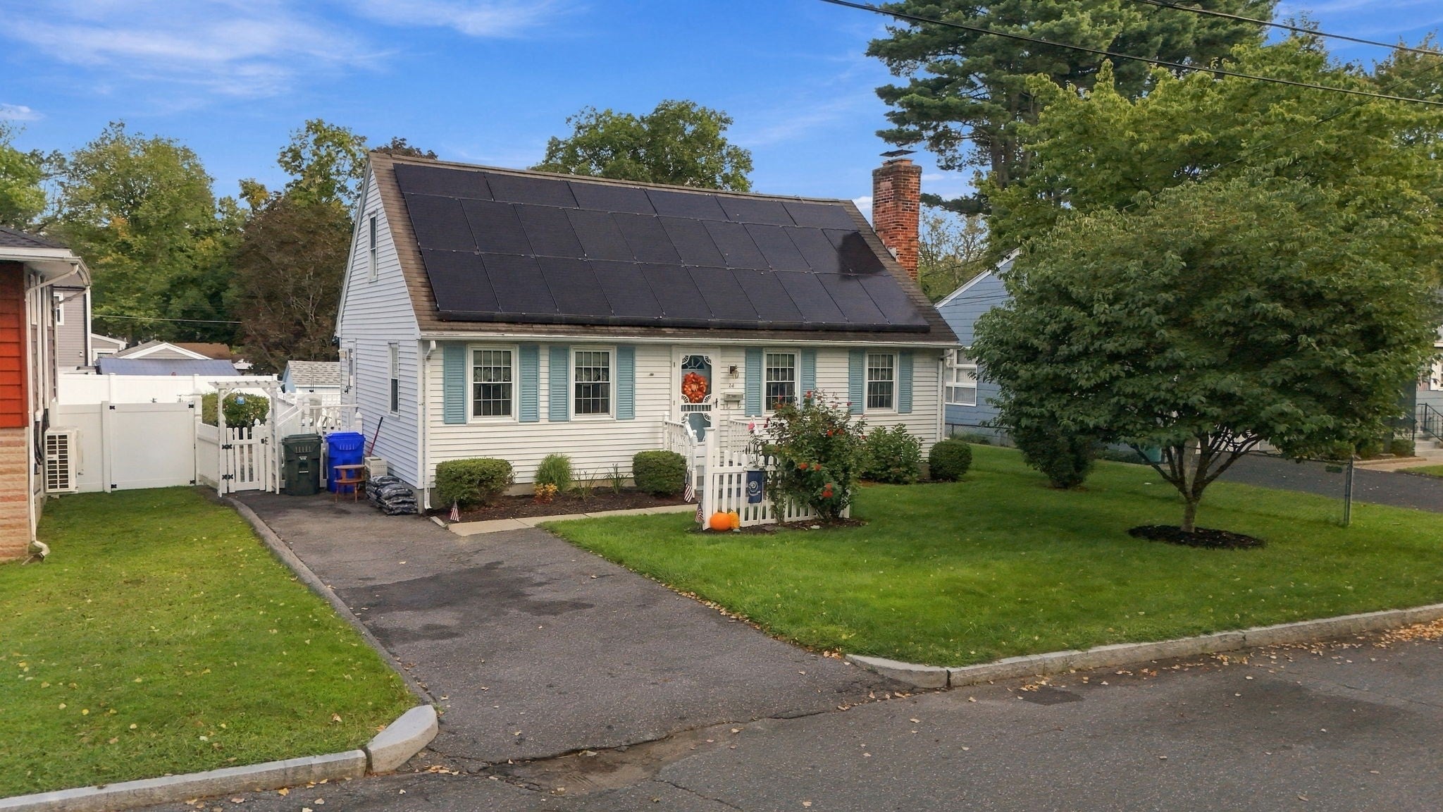 24 Sedgelia Street, Springfield, MA, 24 Sedgelia Street, Springfield, MA Photo #1