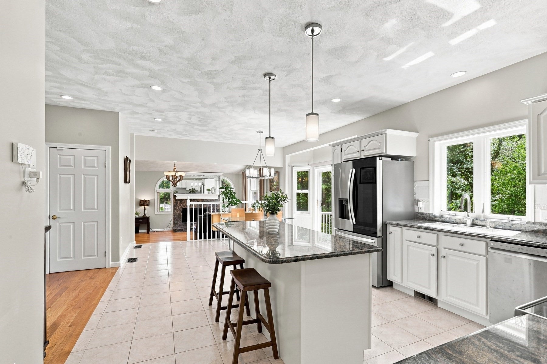 9 Sullivan Cir, Stoneham, MA, 9 Sullivan Cir, Stoneham, MA Photo #10