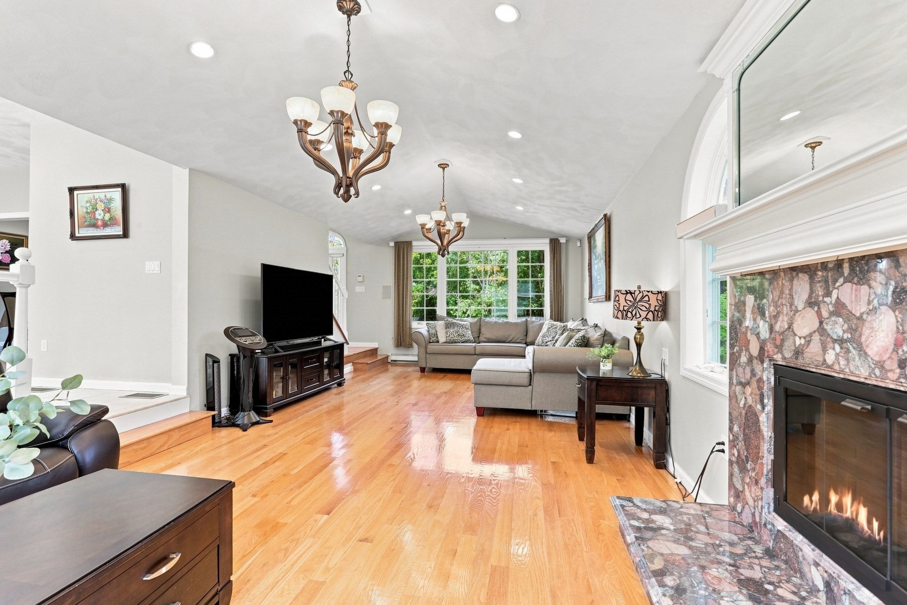 9 Sullivan Cir, Stoneham, MA, 9 Sullivan Cir, Stoneham, MA Photo #14