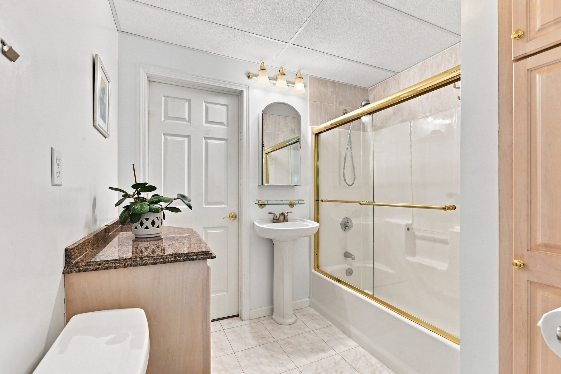 9 Sullivan Cir, Stoneham, MA, 9 Sullivan Cir, Stoneham, MA Photo #34