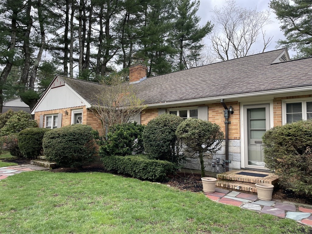 Click for 204 Follen Rd, Lexington, MA slideshow Click for 204 Follen Rd, Lexington, MA slideshow