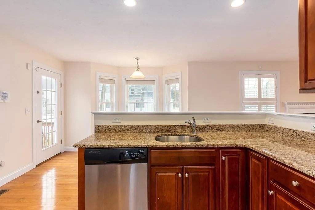 1 Aspen Lane, Acton, MA, 1 Aspen Lane, Acton, MA Photo #8