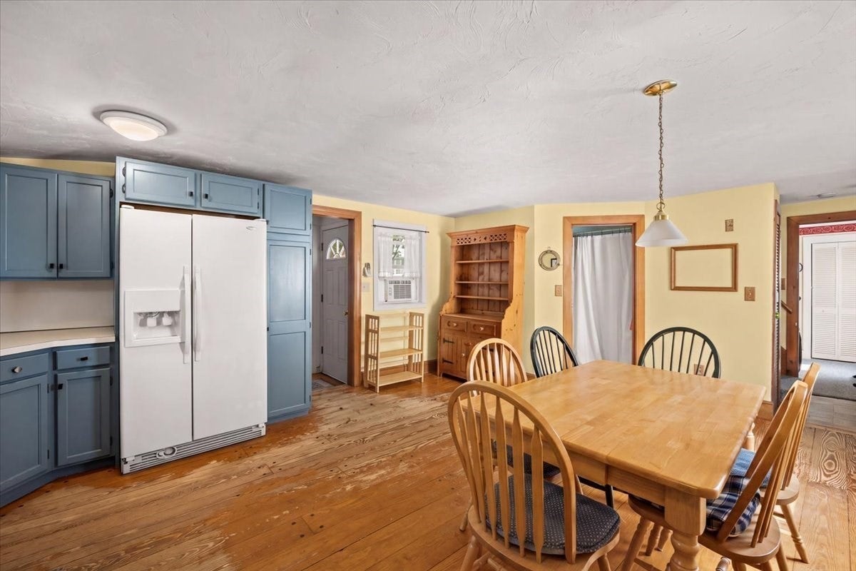 28 Mayflower St, Plymouth, MA, 28 Mayflower St, Plymouth, MA Photo #6