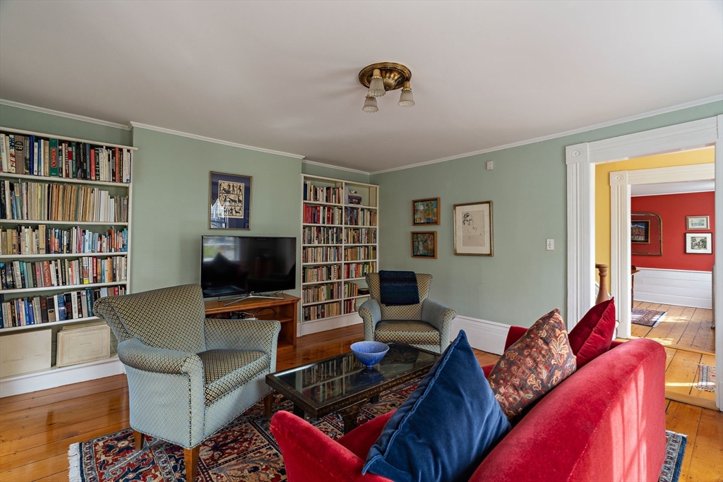 636 Green St #636, Cambridge, MA Photo #2