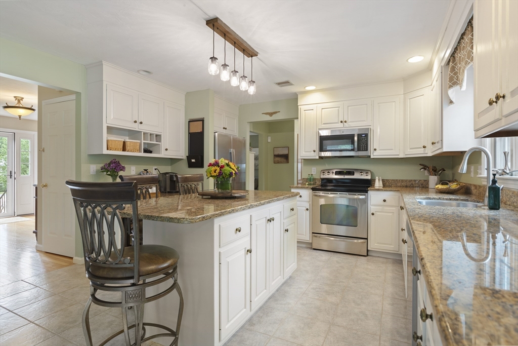 15 Little Tree Rd, Medway, MA, 15 Little Tree Rd, Medway, MA Photo #9