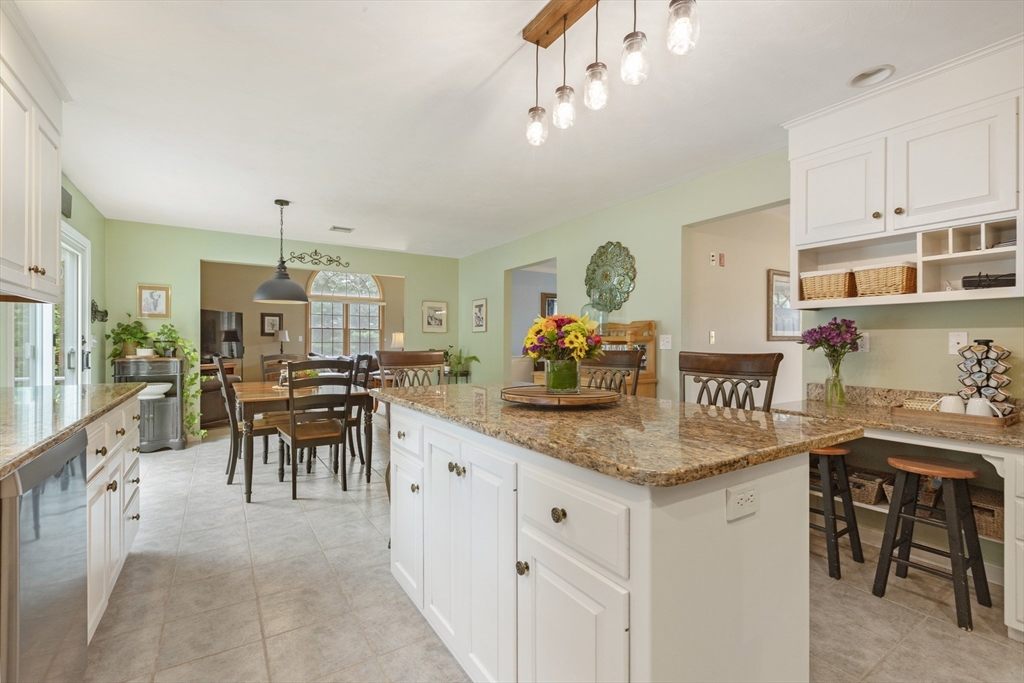 15 Little Tree Rd, Medway, MA, 15 Little Tree Rd, Medway, MA Photo #10