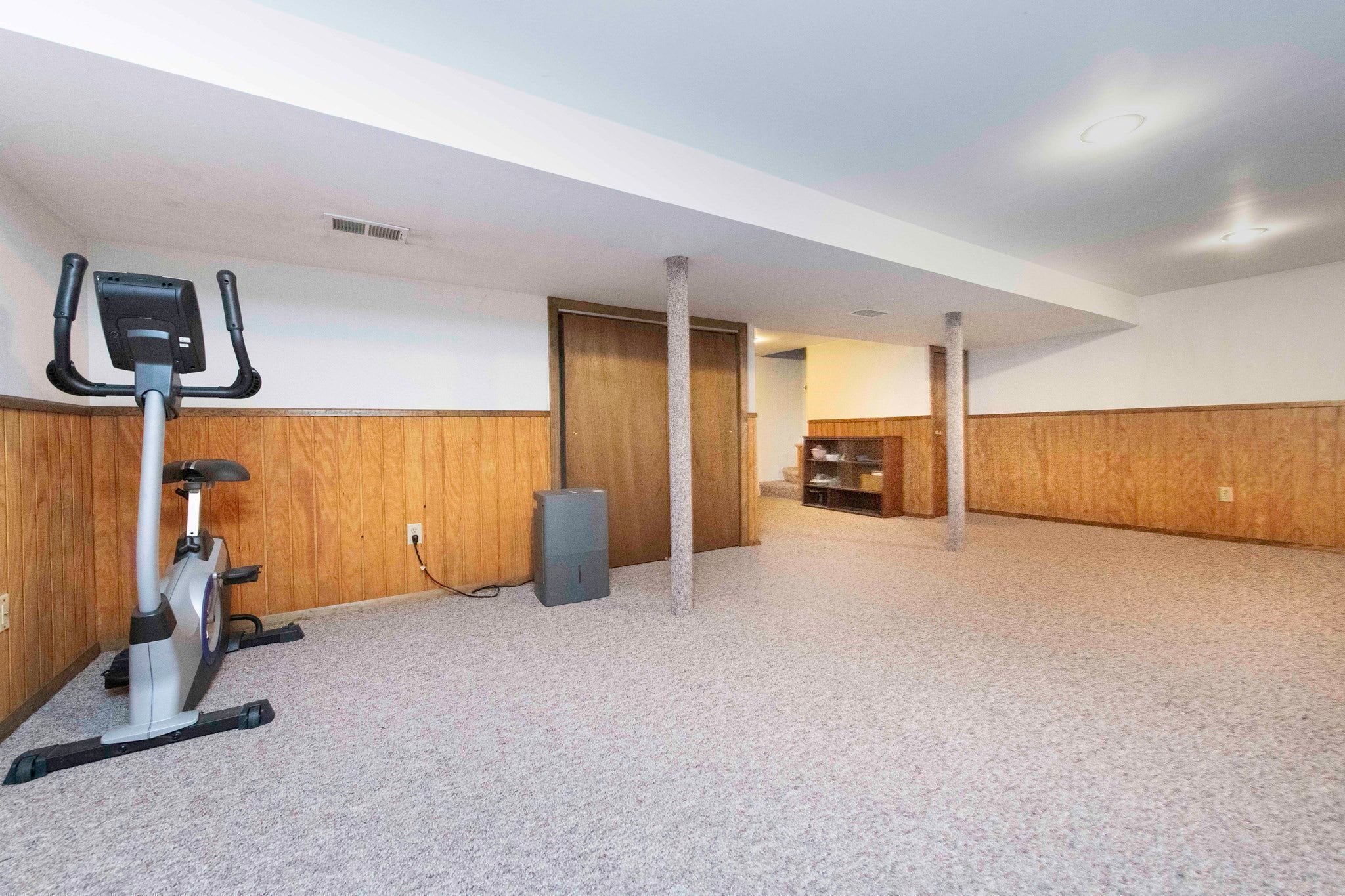 283 Harriet LN, Cumberland, RI, 283 Harriet LN, Cumberland, RI Photo #24