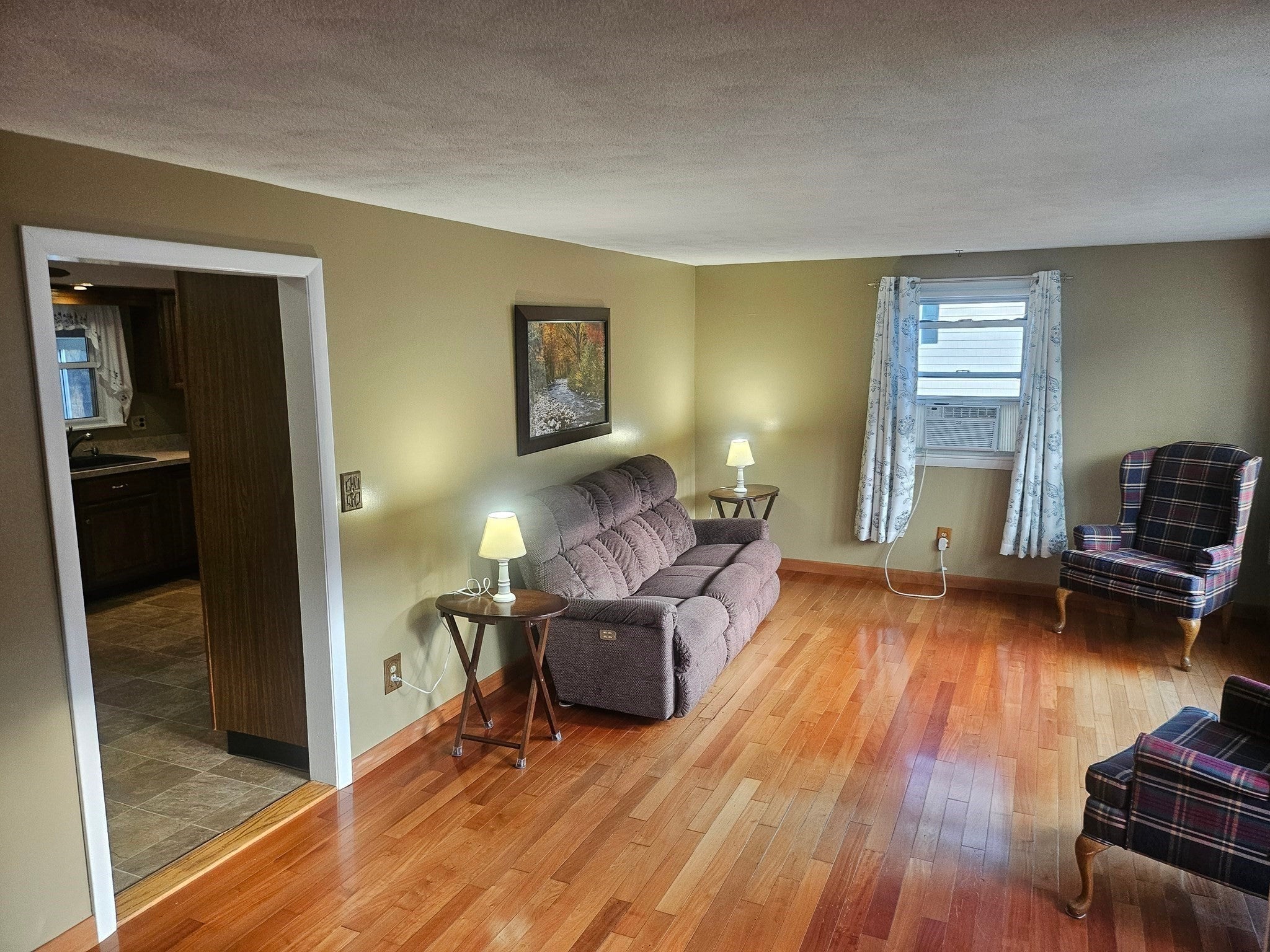 283 Harriet LN, Cumberland, RI, 283 Harriet LN, Cumberland, RI Photo #10