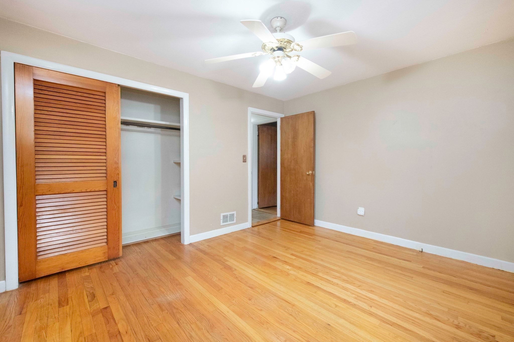 283 Harriet LN, Cumberland, RI, 283 Harriet LN, Cumberland, RI Photo #16